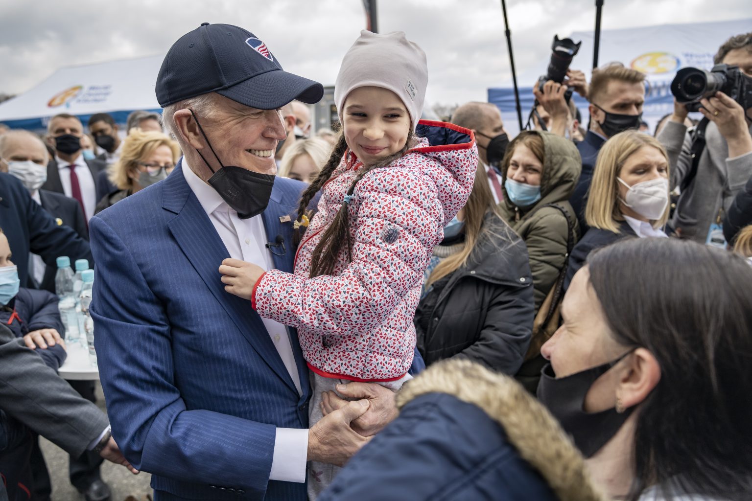 President Joe Biden visits with José Andrés of the World Central Kitchen and meets with Ukrainian refugees, Saturday, March 26, 2022, at the PGE Narodowy Stadium in Warsaw. (Official White House Photo by Adam Schultz)